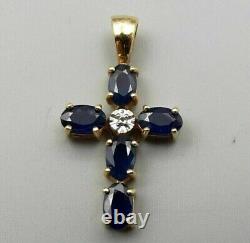 2.50 Ct Oval Cut Simulated Blue Sapphire Pendant Chain In 14k Yellow Gold Plated