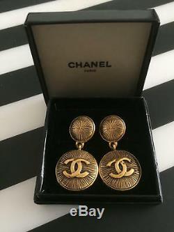 Authentic CHANEL Vintage Gold Logo Clip on Earrings Coco CC Drop HCE082