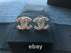Authentic Chanel 2020 CC Logo Strass Crystal Gold Tone Earrings Studs