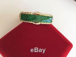 Beautiful 14K Yellow Gold Hinged Jade Bangle Bracelet 56 MM B154