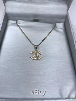Beautiful 18k CC Pendant and Necklace