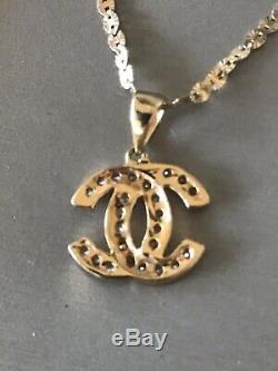 Beautiful 18k CC Pendant and Necklace