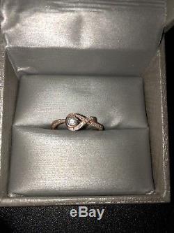 Beautiful Rose Gold 10kt Interwoven Ring! Size 7