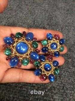 Beautiful Vtg Trifari blue green red lucite gold tone pin brooch earrings set
