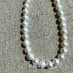 Beautiful White Pearl Necklace Mikimoto Mizuki Style