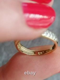 Beautiful gold ring 585. Engagement. Once worn