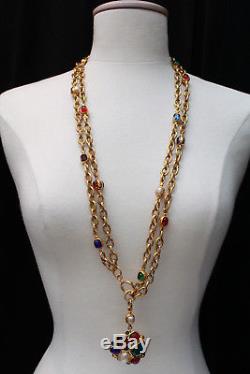 CHANEL 1990s Beautiful gilted metal necklace with colorful facetted rhinestones