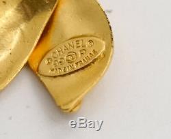 CHANEL CC Camellia Leaf Dangle Earrings Gold tone 99P withBOX #755