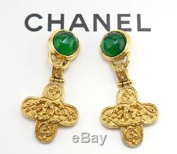 CHANEL CC Green Gripoix Cross dangle Earrings Gold Clip-On Vintage withBOX v1687