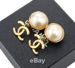 CHANEL CC Logos Pearl Dangle Earrings Gold Tone Vintage 93A withBOX