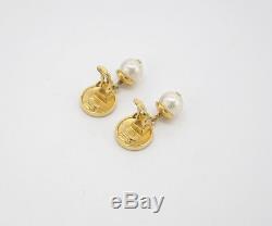 CHANEL CC Logos Pearl Dangle Earrings Gold Tone Vintage 97P withBOX #1802