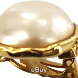 CHANEL CC Logos Pearl Earrings Clip-On Gold 93A France Vintage Authentic #Y165 M