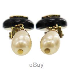 CHANEL CC Logos Pearl Earrings Clip-On Gold 94A France Vintage Authentic #S965 I