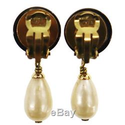 CHANEL CC Logos Pearl Earrings Clip-On Gold 94A France Vintage Authentic #S965 I