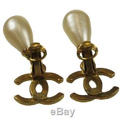 CHANEL CC Logos Pearl Earrings Clip-On Gold 95P France Vintage Authentic #Z612 M
