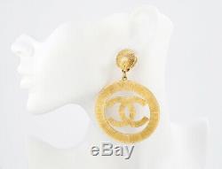 CHANEL CC Logos Sunburst Hoop Dangle Earrings Gold Clips 93P Vintage c8316