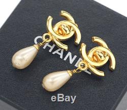 CHANEL CC Logos Turnlock Dangle Earrings Gold Tone Vintage 96P withBOX #2401