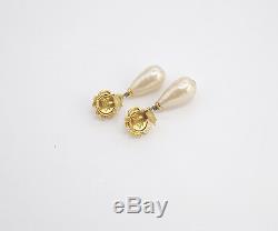 CHANEL Camellia Flower Pearl Dangle Earrings Gold Clips Vintage 93A withBOX #722