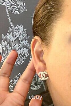 CHANEL EARRINGS Faux Pearls CC logo Swirl Mini Earrings