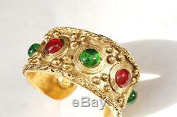 CHANEL Gripoix 1990s Beautiful byzantine gold plated cuff bracelet red and green