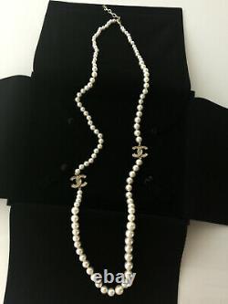 CHANEL Long Pearls Necklace Classic CC-logo Crystal Chain 42 NECKLACE