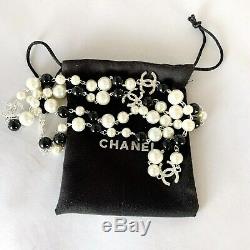 CHANEL VIP Gift Beauty CC logo With Pearls Silver Tone Metal Necklace