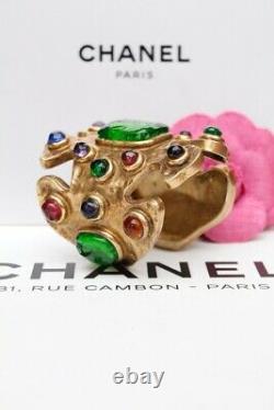 Chanel exceptional cuff bracelet in gilded metal and multicolor glass paste