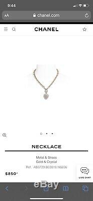 Chanel necklace cc