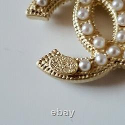Classic Chanel CC Stud Pearl Drop Earrings With Box and Bag
