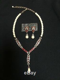 HEIDI DAUS Art Deco Pendant Necklace and Matching Earrings