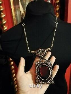Jewelry woman fashion necklace pendant victorian style black mirror vintage goth