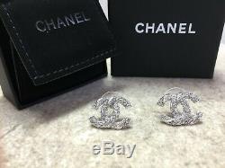 NEW &Chanel Antique Stud Rare Beautiful 18K-white-gold CC classic pierce earrin