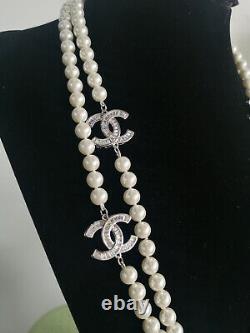 NIB CHANEL Classic CC Logo 3 CC LOGO Pearl 26 Long Chain Necklace