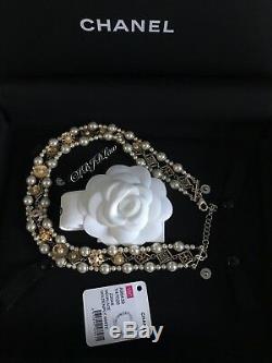 NWT CHANEL 18C Pearl Necklace Gold Flower Floral GREECE Choker 2018 New SOLDOUT
