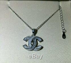 Never Used/ Beauty CHANEL CC LOGO Crystal Necklace
