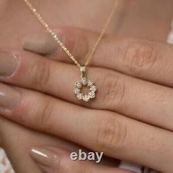 Simulated Round Diamond Women's Pretty Flower Pendant In 14K Yellow Gold Plated