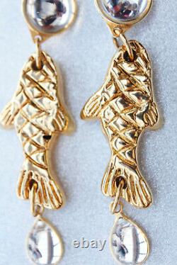 Yves Saint Laurent Beautiful clip on earrings with golden fishes